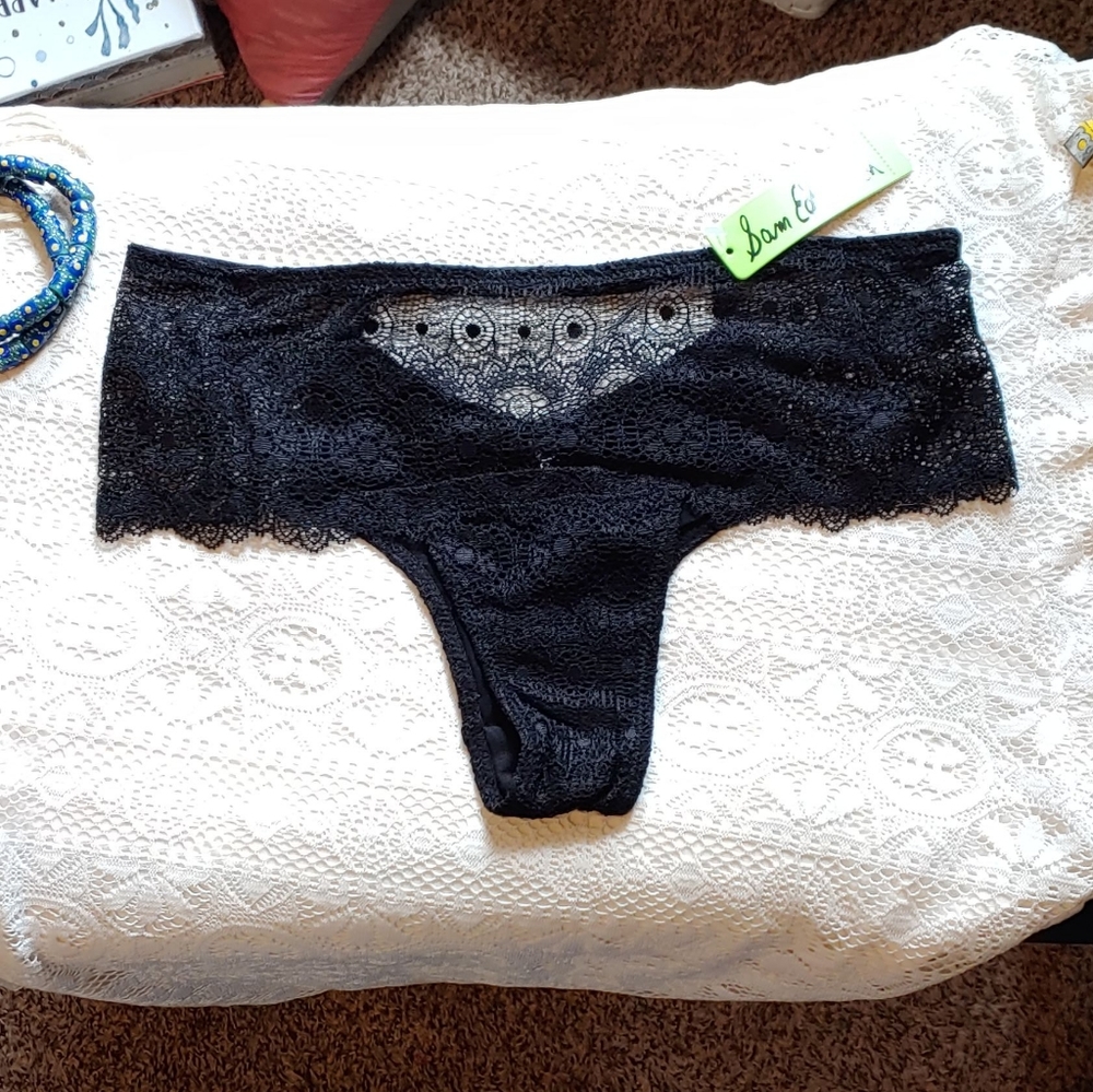 Sam Edelman thong
